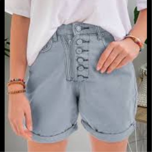 Misslook denim shorts with zipper front and buttons - Picture 1 of 9
